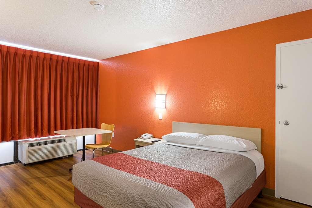Motel 6 Baton Rouge Southeast Prairieville Habitación foto