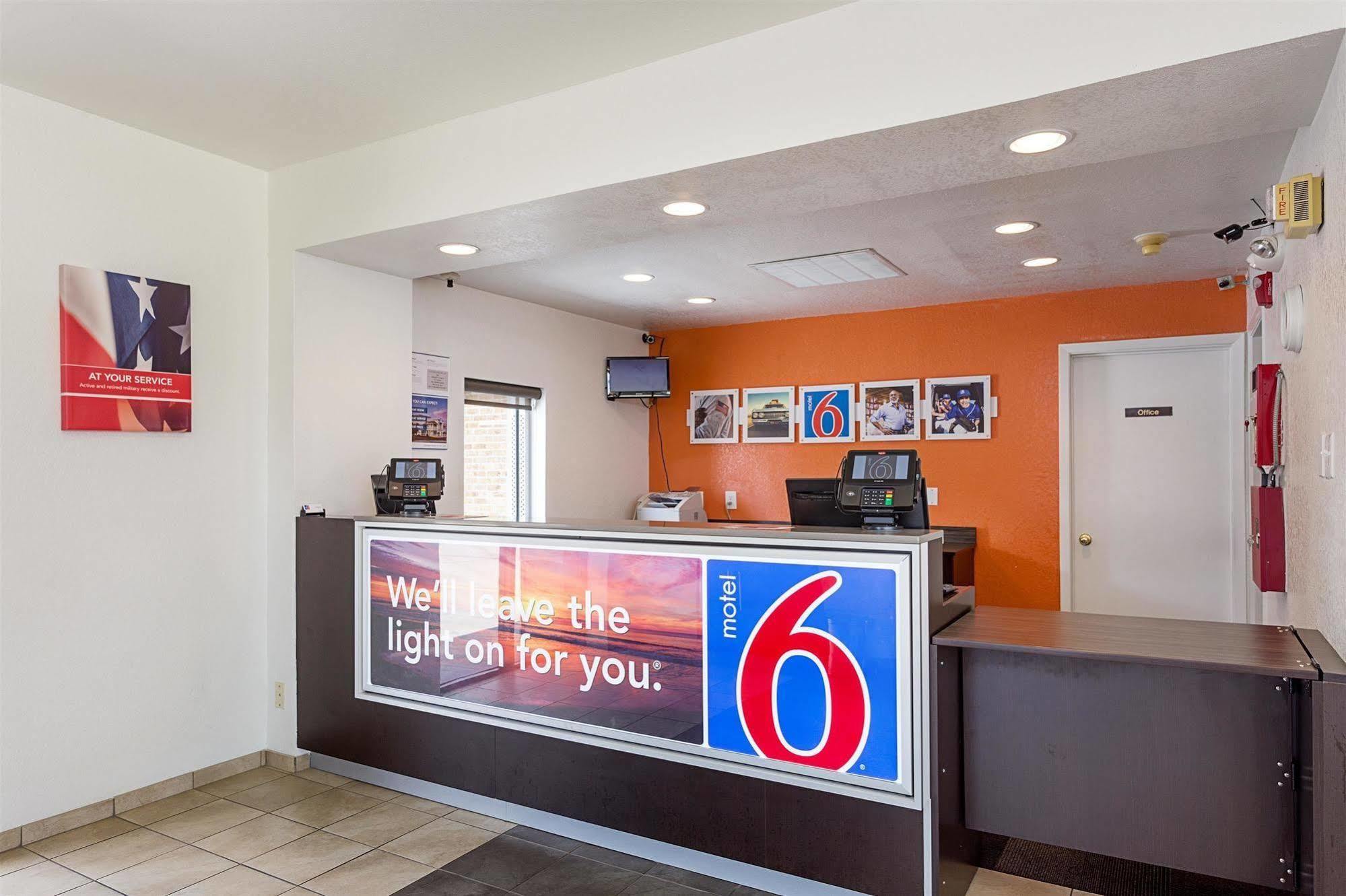 Motel 6 Baton Rouge Southeast Prairieville Exterior foto